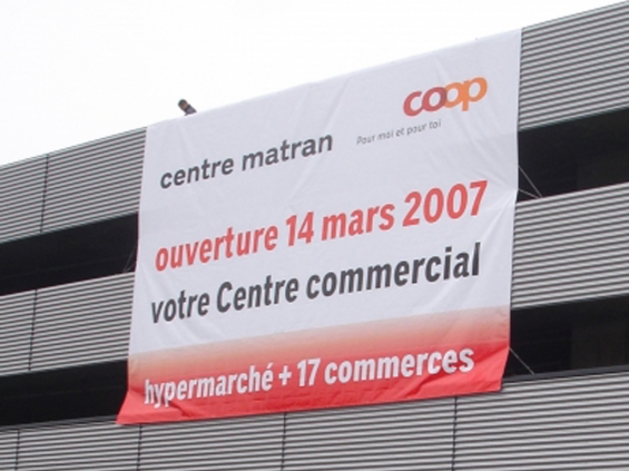 Image R&eacute;alisation d'une banderole grand format pour COOP - Matran / Fribourg